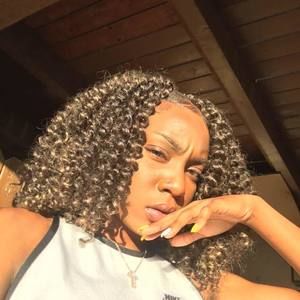 Meet your Posher, Deja